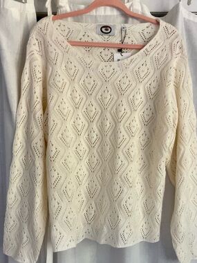 NWT Global Desi Cream Diamond Openwork Scoop Neck Sweater